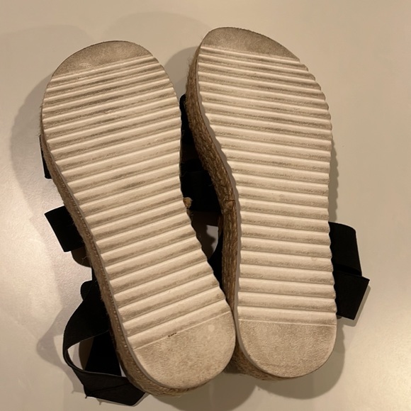 Steve Madden Platform Sandal - Picture 3 of 3